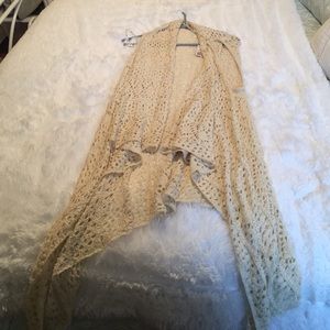 Forever 21 Sleeveless Cardigan