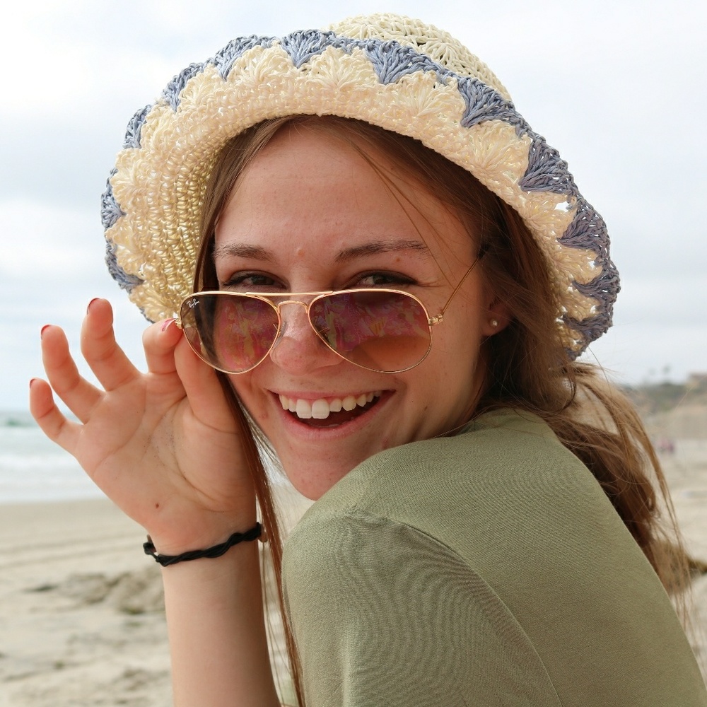 Meet your Posher, Allison