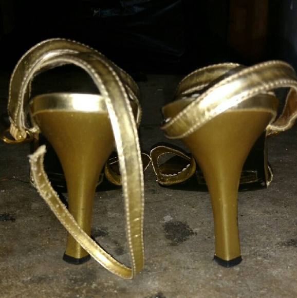 Shoes - Picture 2 of 2
