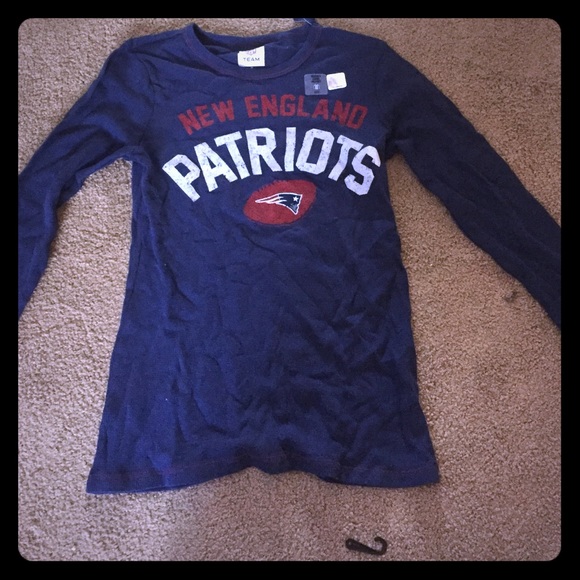 NWT patriots shirt size small
