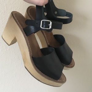 Urban Outfitters Swedish Clogs size 7
