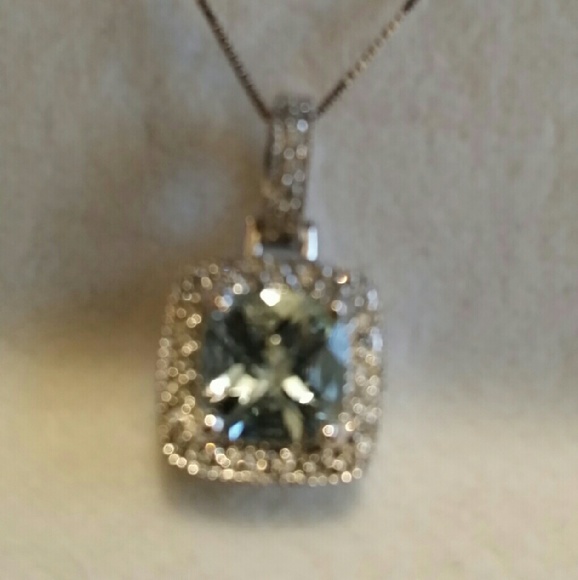 14k white gold, topaz, diamond necklace