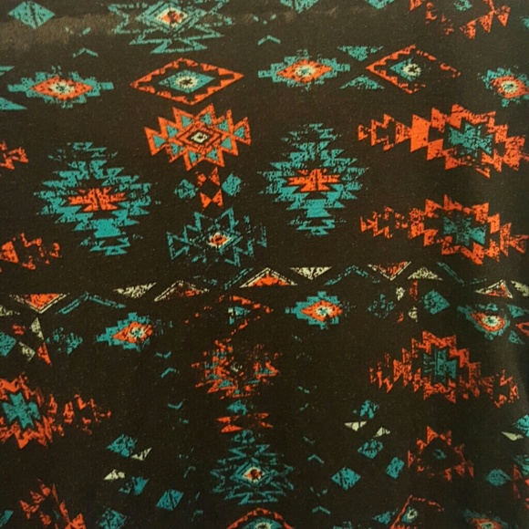 1/4 Sleeve Tee - Picture 3 of 3