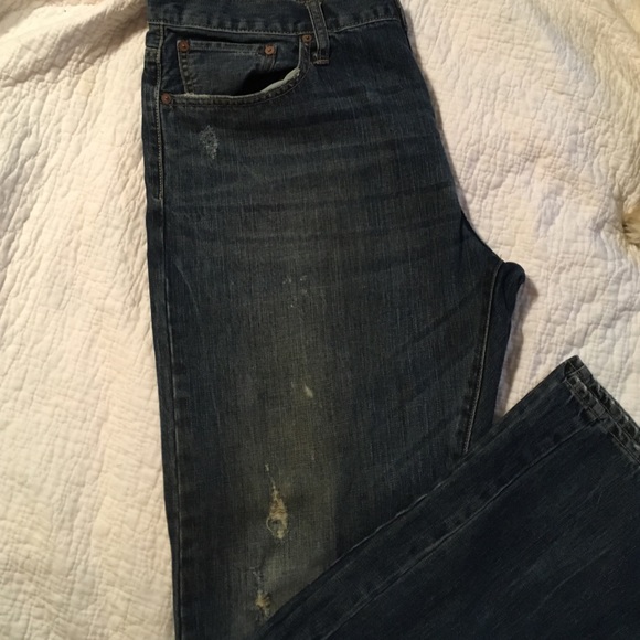 Men's AE relaxed straight jeans. 36/32