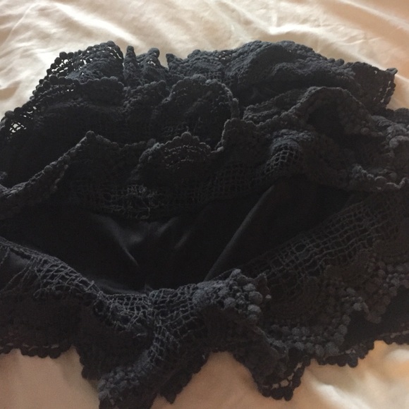 Black Ruffled Shorts - Picture 2 of 2