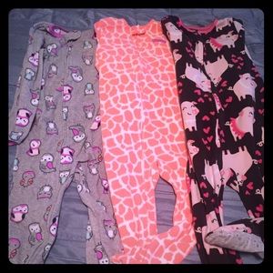 3 pairs of footed pajamas - girls size 5t-6