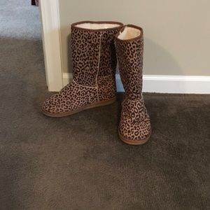 Soft leopard shoes!