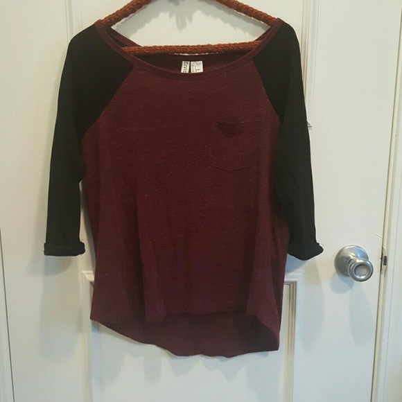 Casual Tee - Picture 1 of 2