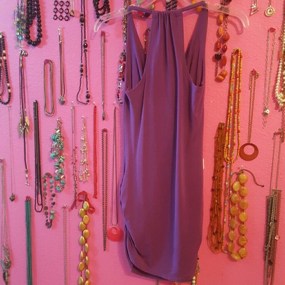 Sleeveless Top - Picture 2 of 2