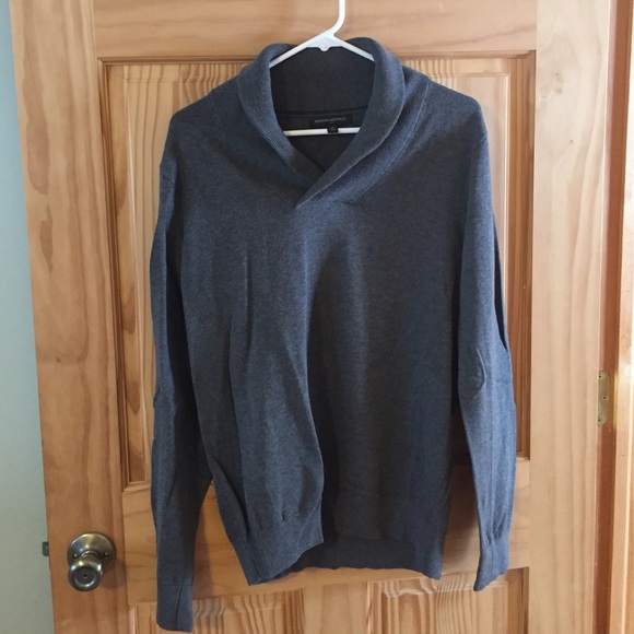 Gray banana republic sweater