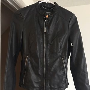 Express-Black leather Jacket