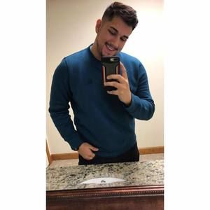 Meet your Posher, Luis