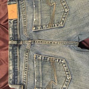 American Eagle 👖jeans!!