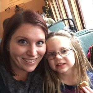 Meet your Posher, Staci