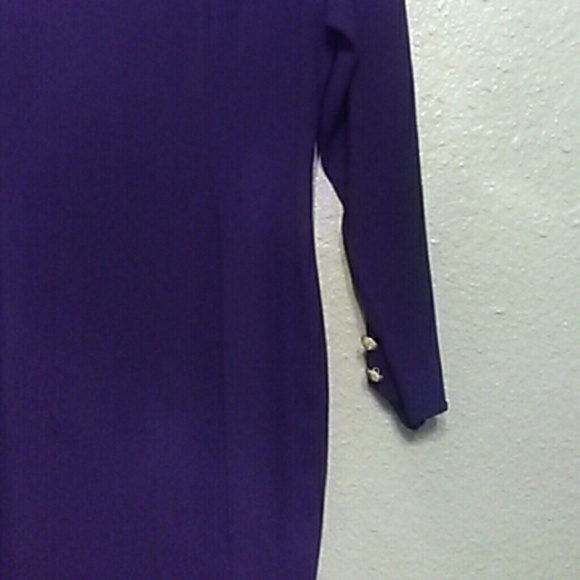 Dress - Picture 2 of 2