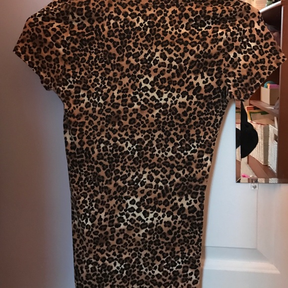 leopard print top - Picture 2 of 2