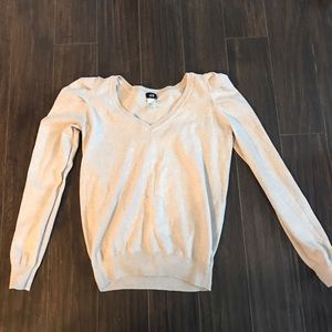 H&M beige sweater