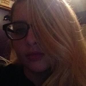 Meet your Posher, Joanna