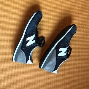 New Balance 420
