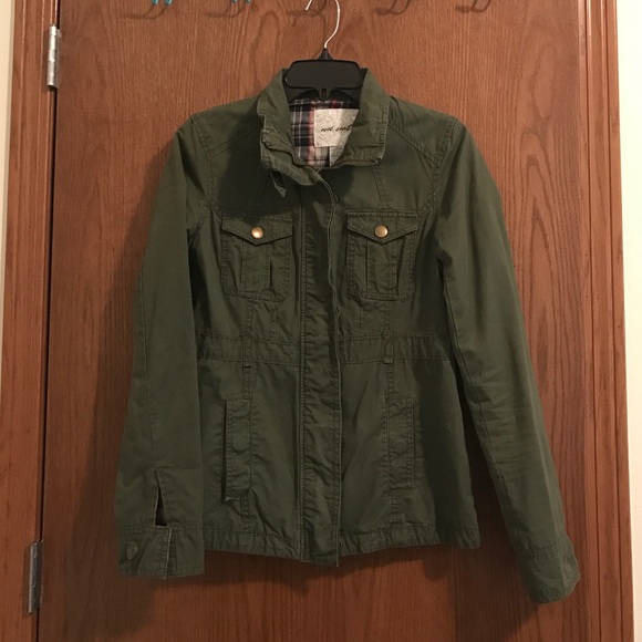 Wet Seal Jackets & Blazers - ✨PRICE DROP✨Army green casual jacket