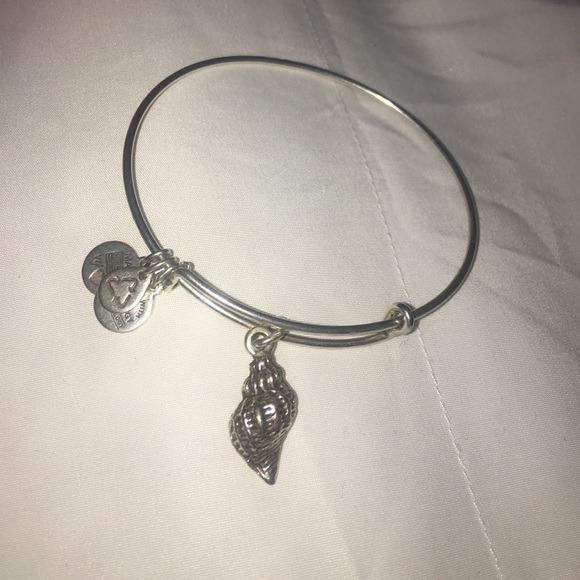 Alex & Ani