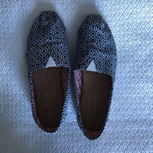 Toms Jonathan Adler