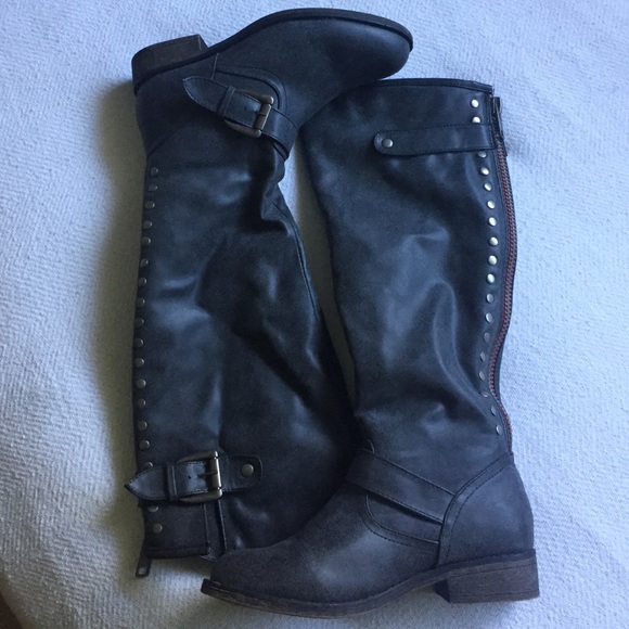 Madden Girl Cactuss Boots