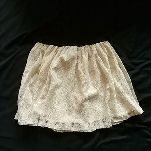 Lace skirt