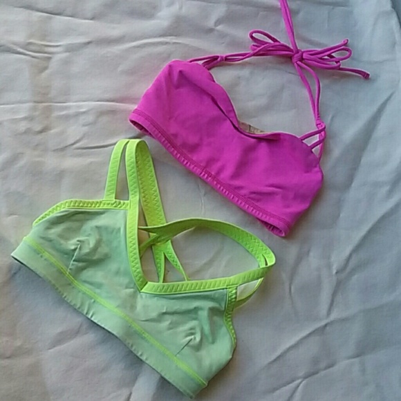 2 Lululemon bras..