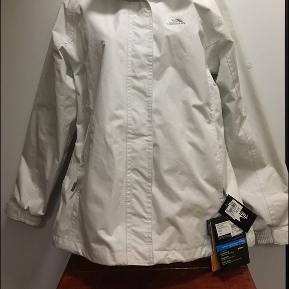 Size M Trespass Winter Coat