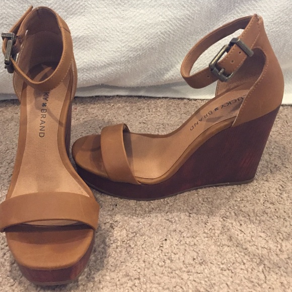 Lucky Brand sandal wedges