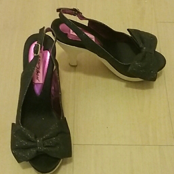 Betsey Johnson Shoes