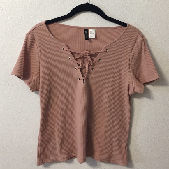 NWOT Blush Ribbed Lace-up Crop Tee