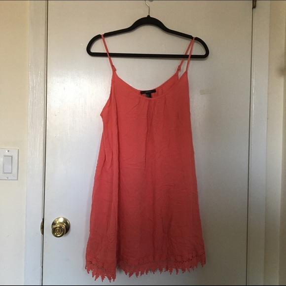 Pink scoop neck spaghetti strap dress