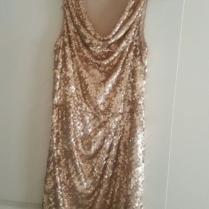 Gold dress use it once.  Feel free to make a