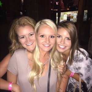 Meet your Posher, Erica