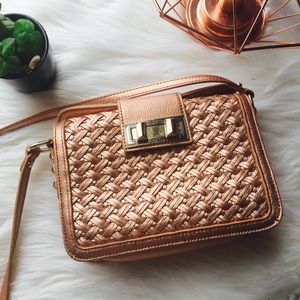 🌸SALE🌸 Rebecca Minkoff Turn Lock Woven Crossbody