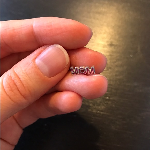 Origami Owl Pink "MOM" Charm - Picture 2 of 4