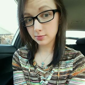 Meet your Posher, Bethany