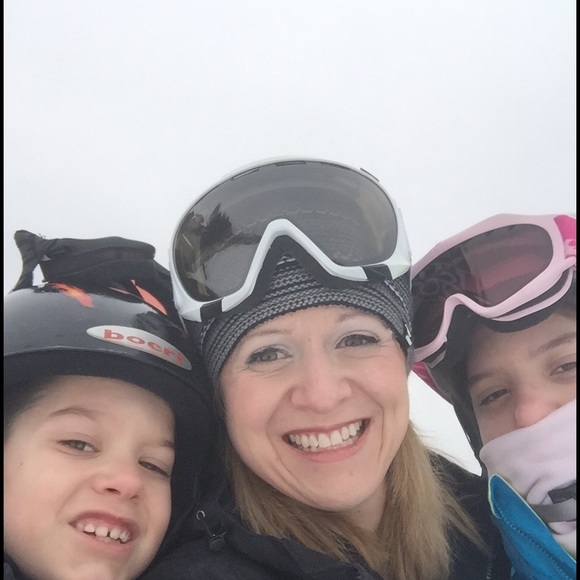 Meet your Posher, Kelli - Picture 1 of 1