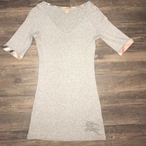 Burberry Quarter sleeve top (authentic)