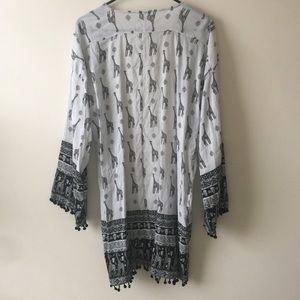 Giraffe patterned kimono