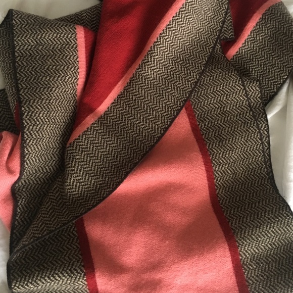 Scarf Bundle - Picture 4 of 4