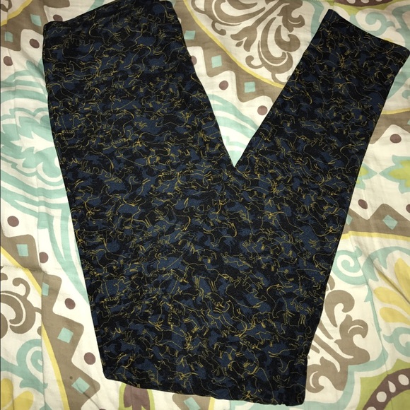 LulaRoe leggings, OS - Picture 1 of 3