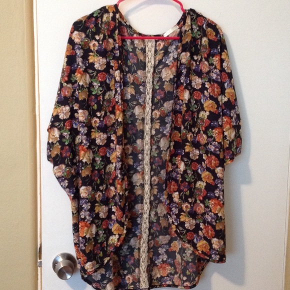 Floral size large