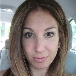 Meet your Posher, Michele