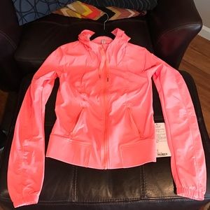 NWT Lululemon Street to Studio jacket