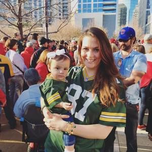 Meet your Posher, Megan