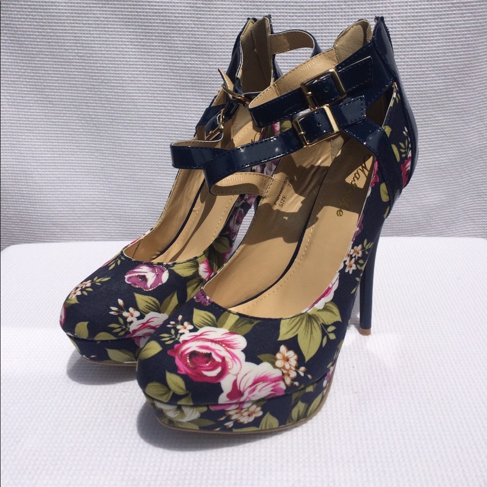 🌺🌺🌺Sale Just Call Me Flora - Picture 2 of 8