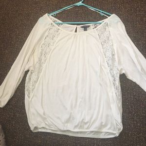 American eagle three quarter sleeve length top